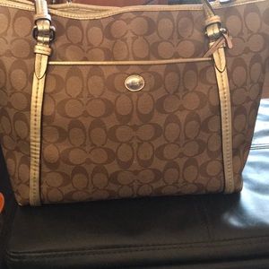 Coach golden-ish tote